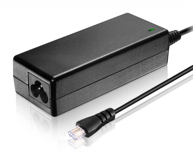 POWERTECH Φορτιστής laptop PT-854, Universal, 70W, χωρίς βύσματα, 1.5m PT-854