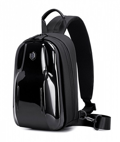 ARCTIC HUNTER τσάντα Crossbody XB00551 με θήκη tablet, 3.5L, μαύρη XB00551-BK